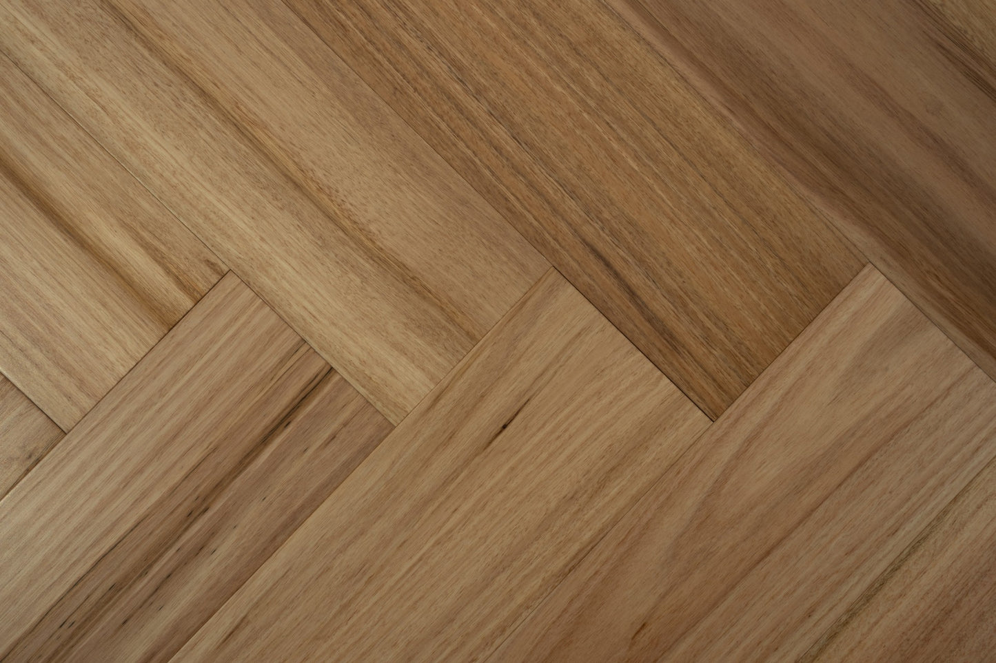 Engineered Blackbutt Herringbone 4304