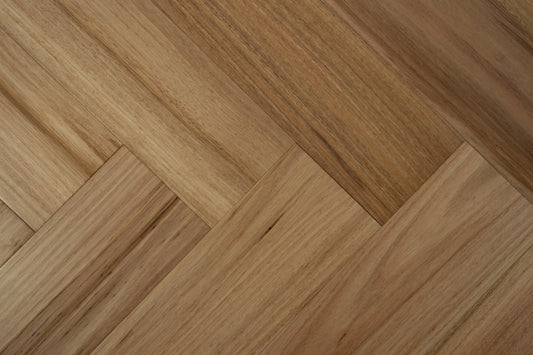 Engineered Blackbutt Herringbone 4304